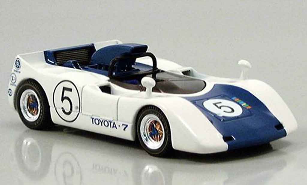 Toyota 7 GP 1/43 Ebbro japan no. 5 white blue 1969 diecast model cars