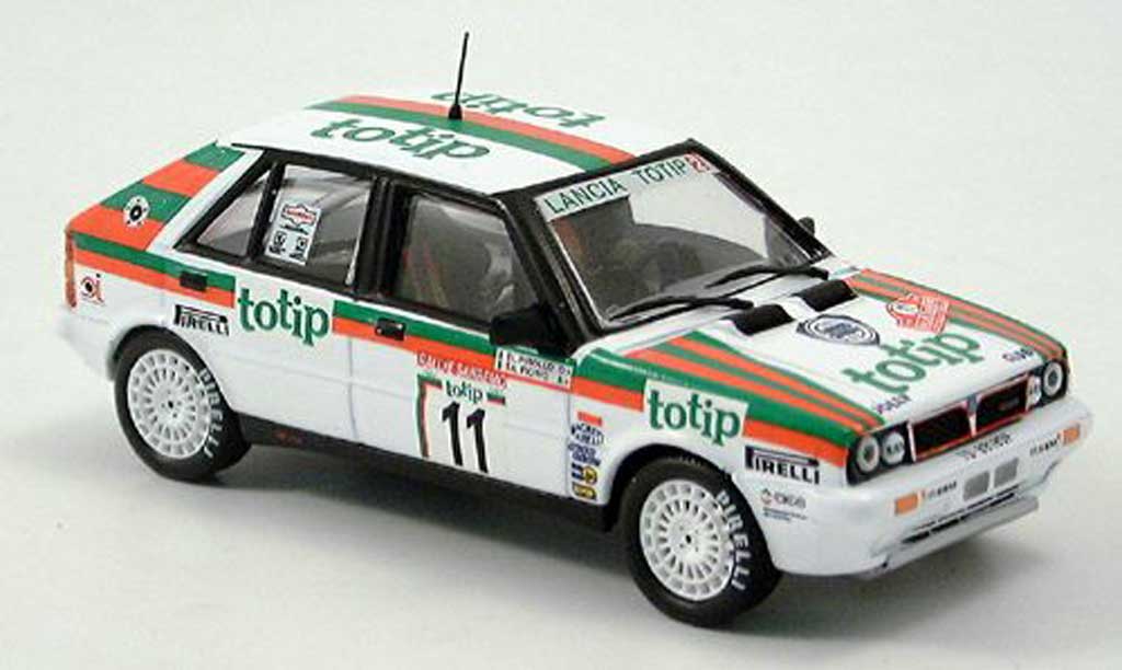 Lancia Delta HF Integrale 1/43 IXO HF Integrale Totip No. 11 1987 diecast model cars