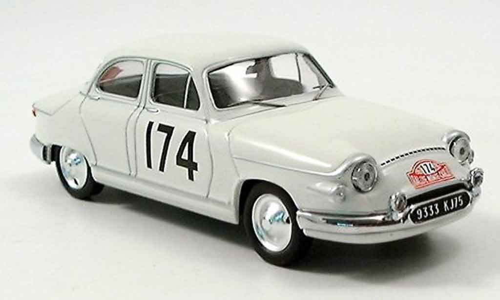Panhard PL 17 1961 1/43 IXO 1961 No. 174 Sieger Rally Monte Carlo diecast model cars