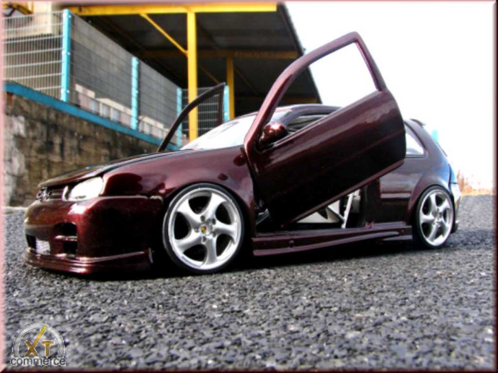 Volkswagen Golf 4 GTI 1/18 Revell 4 GTI purple jantes porsche 17 pouces kit carrosserie diecast model cars