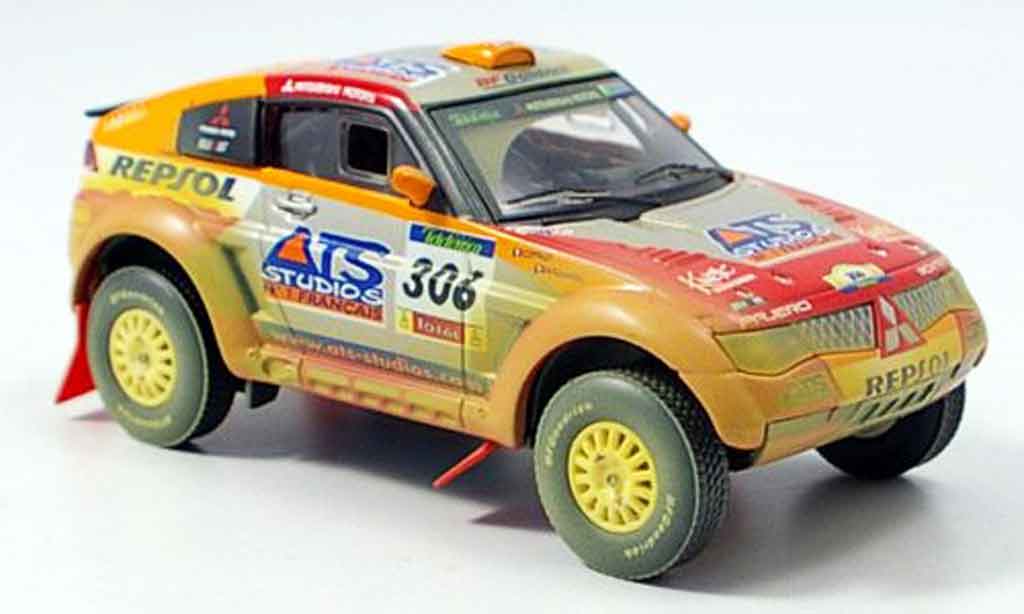 Mitsubishi Pajero Evolution 1/43 Solido Evolution MPR11 avec Schmutzeffekt 2005 diecast model cars