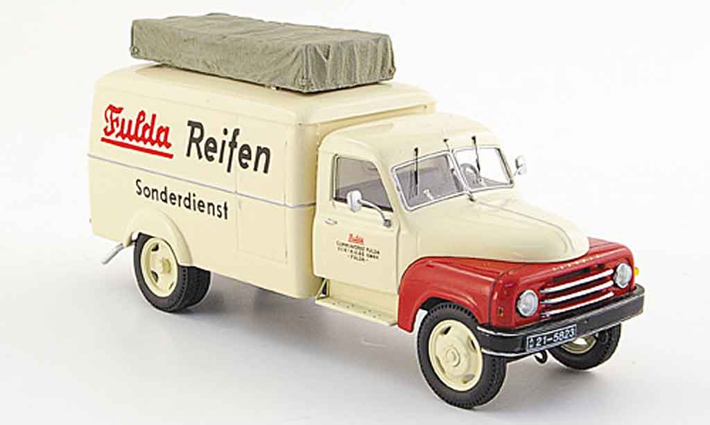 Hanomag L28 1/43 Schuco Van Fulda Reifen diecast model cars