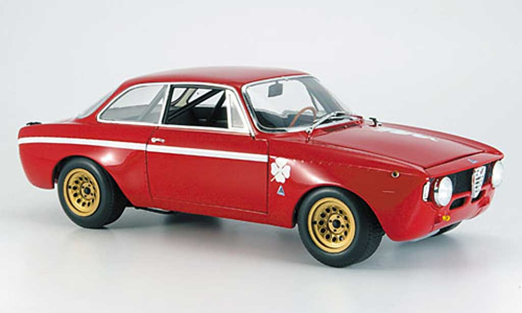 Alfa Romeo Giulia 1300 GTA 1/18 Minichamps 1300 GTA junior red 1970 diecast model cars