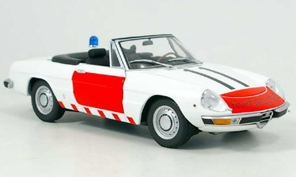 Alfa Romeo Spider 1970 1/18 Minichamps 1970 police niederlande diecast model cars