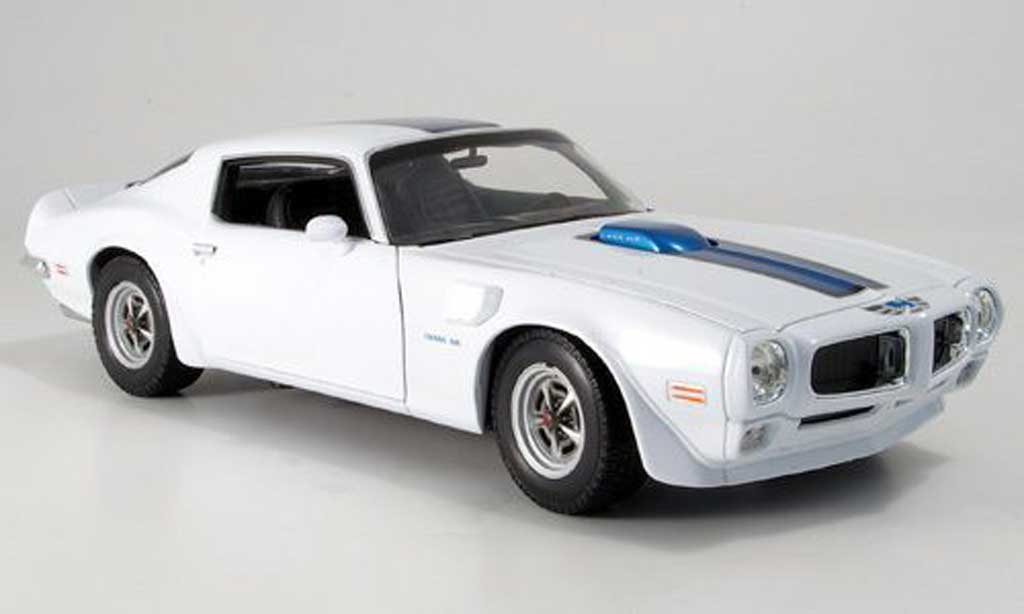 Pontiac Firebird 1972 1/18 Welly 1972 trans am white bande blue diecast model cars