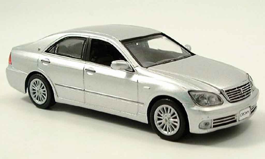 Toyota Crown 1/43 J Collection grey metallisee diecast model cars