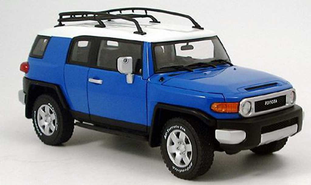 Toyota FJ Cruiser 1/18 Autoart blue diecast model cars