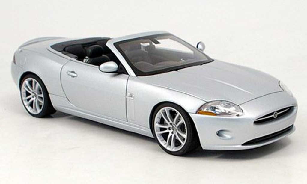 Jaguar XK Cabriolet 1/18 Autoart Convertible grey 2006 diecast model cars