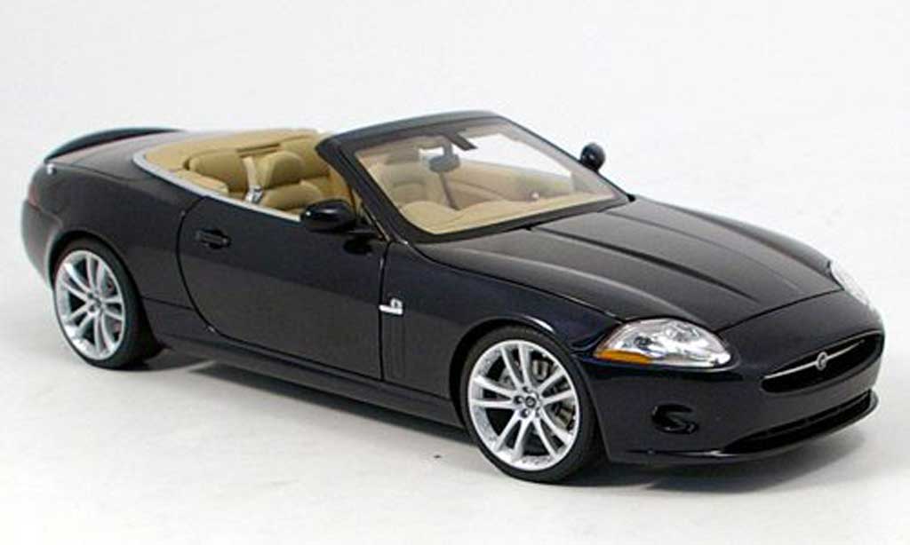 Jaguar XK Cabriolet 1/18 Autoart Convertible blue 2006 diecast model cars