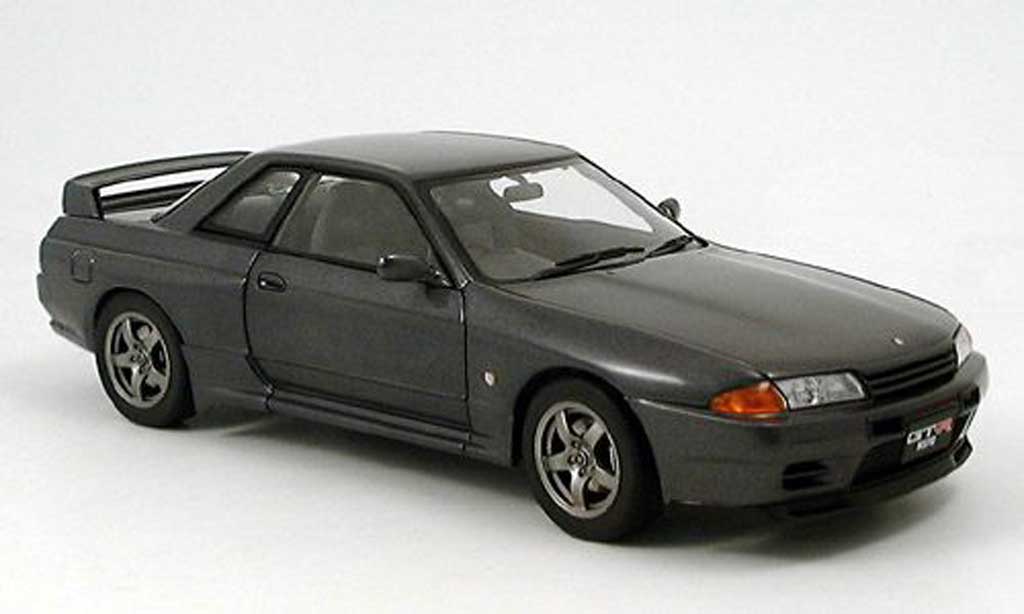 Nissan Skyline R32 1/18 Autoart R32 gtr v-spec.ii grey diecast model cars