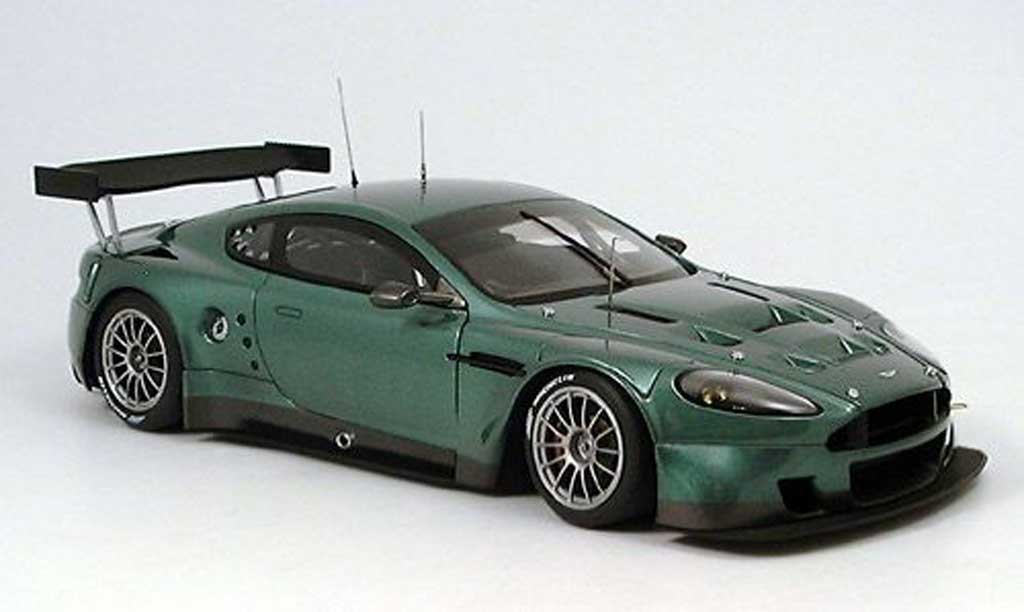 Aston Martin DBR9 1/18 Autoart 24h le mans plain body grun 2005 diecast model cars