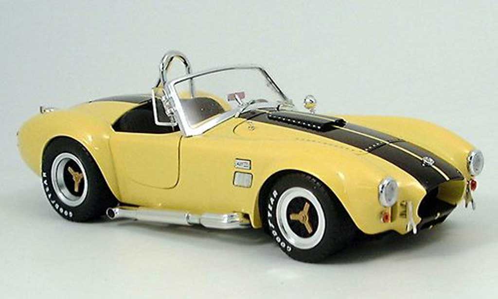 Shelby Ac Cobra 1/18 Shelby Collectibles 427 yellow black diecast model cars