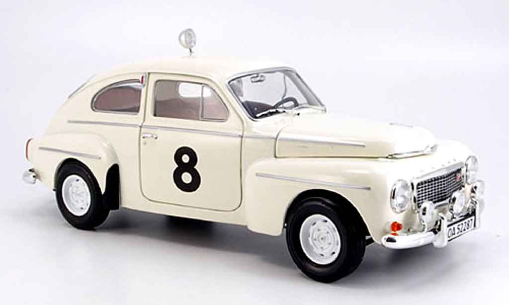 Volvo PV 1/18 Revell 544 racing no.8 diecast model cars
