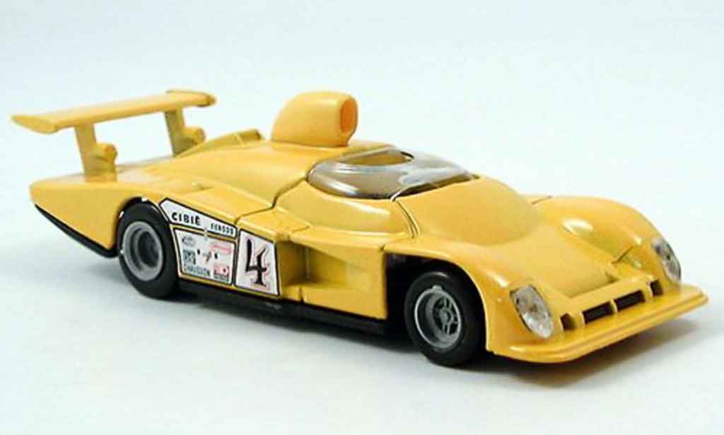 Alpine A442 1/43 Solido yellow diecast model cars