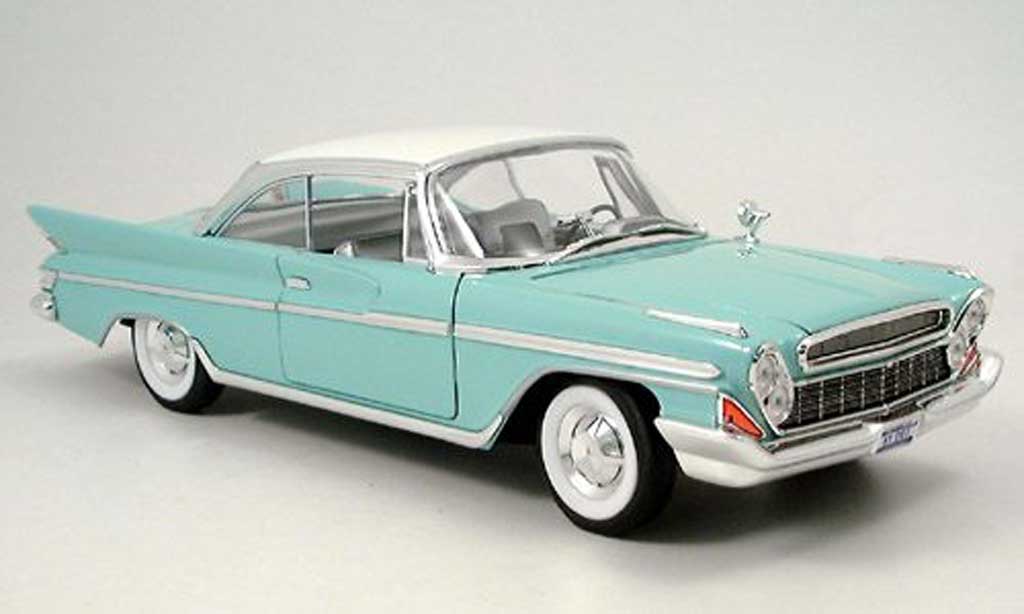 Desoto Adventurer 1/18 Yat Ming turkis/white 1961 diecast model cars