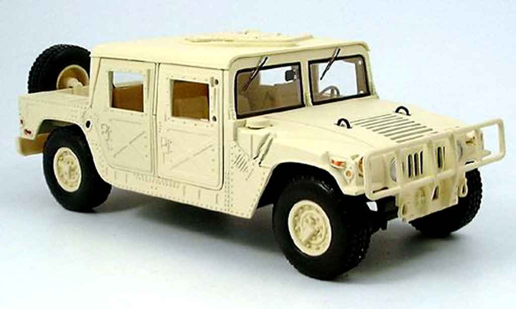 Hummer Humvee 1/18 Motormax pick up beige diecast model cars