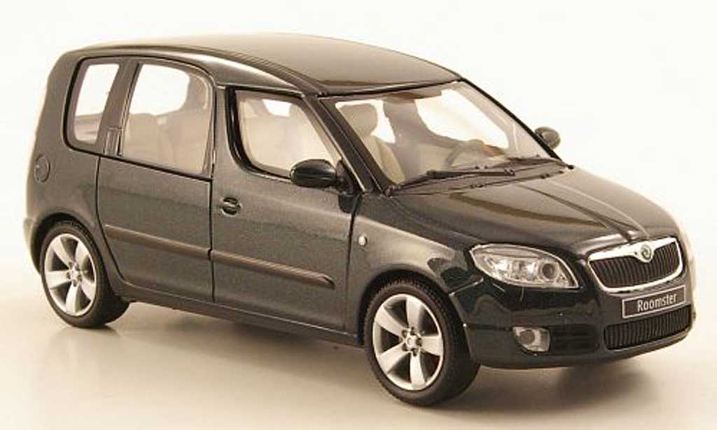 Skoda Roomster 1/43 Abrex grun 2006 diecast model cars