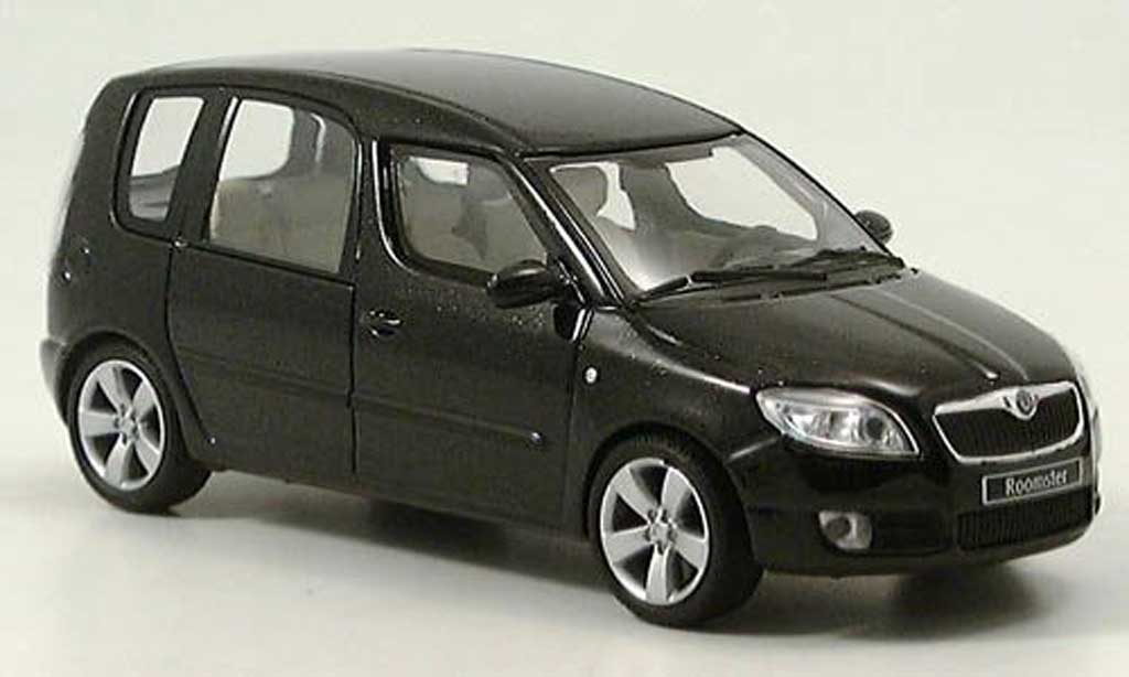 Skoda Roomster 1/43 Abrex black 2006 diecast model cars