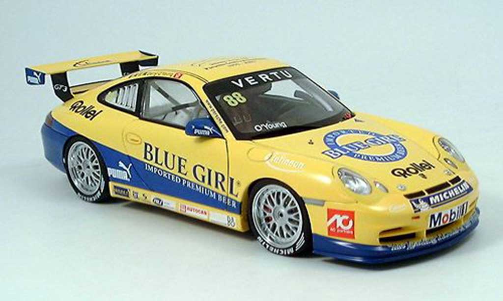 Porsche 997 GT3 CUP 1/18 Autoart GT3 Cup 2005 no.88 o young sieger macau diecast model cars