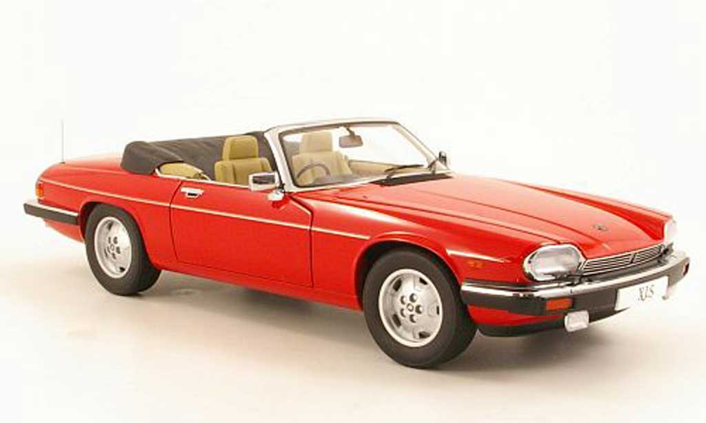 Jaguar XJS 1988 1/18 Autoart 1988 Convertible red RHD 1988 diecast model cars