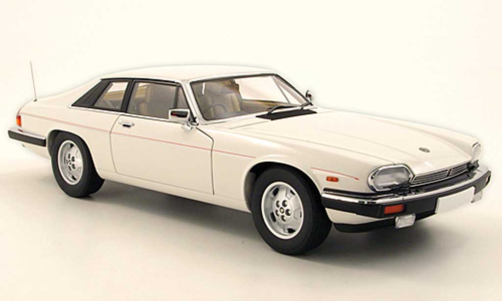 Jaguar XJS 1986 1/18 Autoart 1986 V12 white 1986 diecast model cars