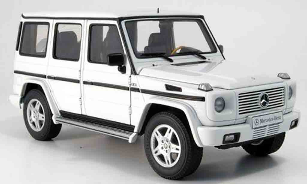 Mercedes Classe G 1/18 Autoart (lwb) white diecast model cars