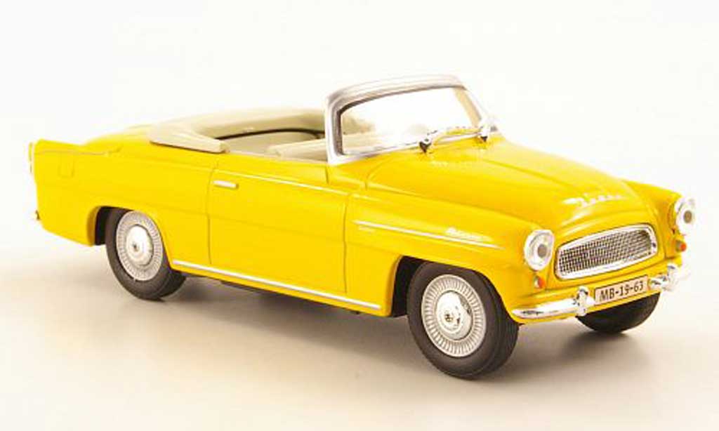 Skoda Felicia 1/43 Abrex Roadster orange-yellow diecast model cars