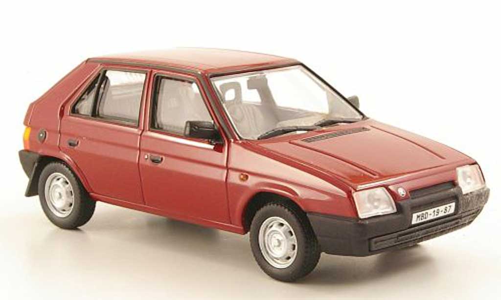 Skoda Favorit 1/43 Abrex 136L red 1987 diecast model cars