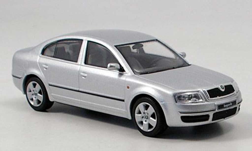 Skoda Superb 1/43 Abrex grey diecast model cars