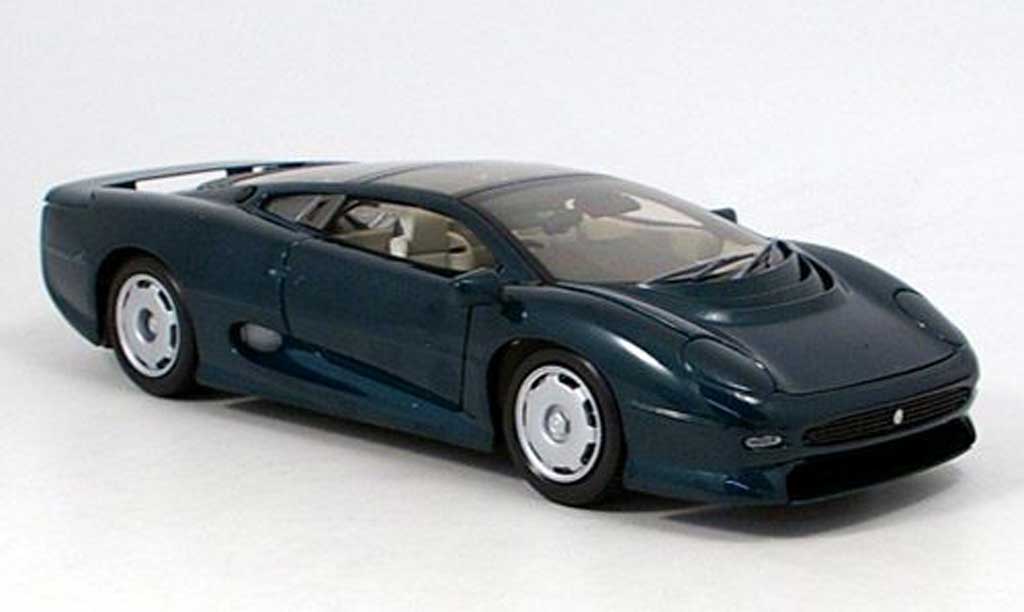 Jaguar XJ 220 1/18 Maisto 220 grun diecast model cars