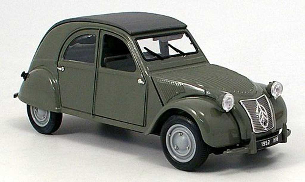 Citroen 2CV 1/18 Maisto olivgrun diecast model cars