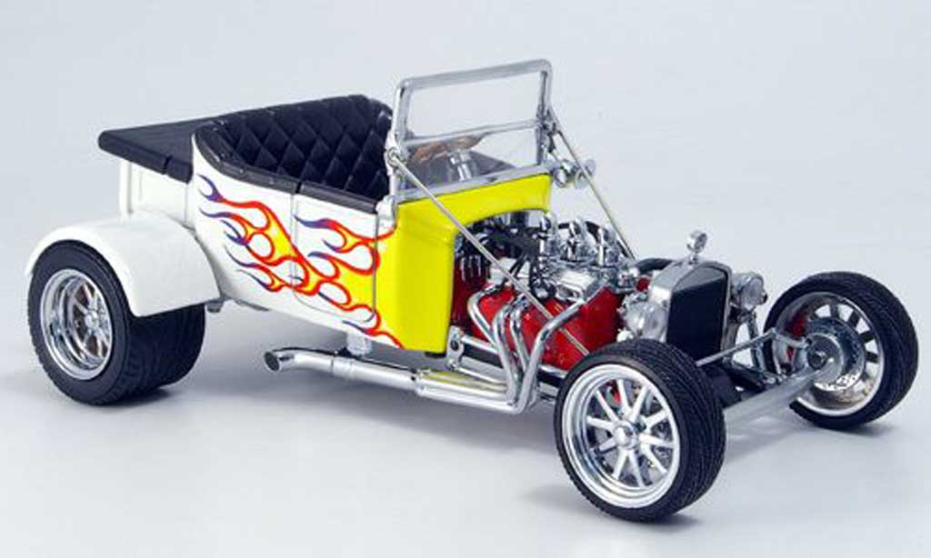 Ford Hot Rod 1/18 Yat Ming t-bucket white avec yellowen flammen offen 1925 diecast model cars