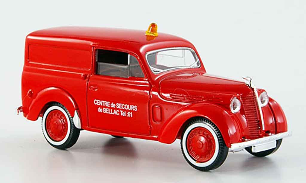 Renault Juvaquatre 1/43 Solido pompier diecast model cars