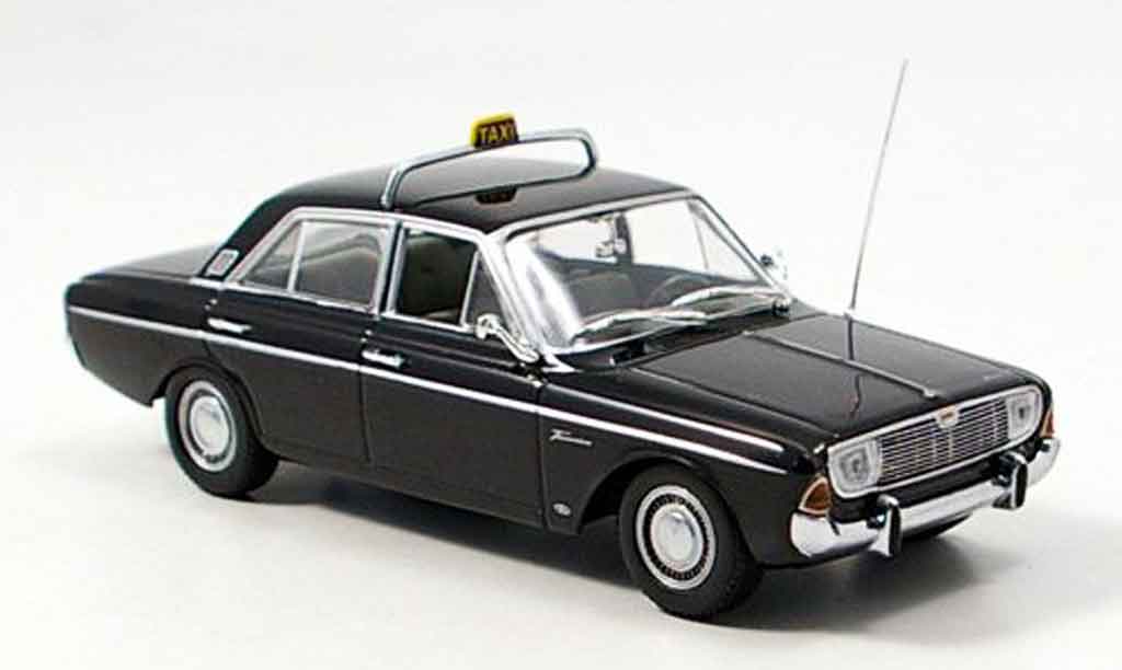 Ford Taunus 1/43 Minichamps P5 Taxi diecast model cars