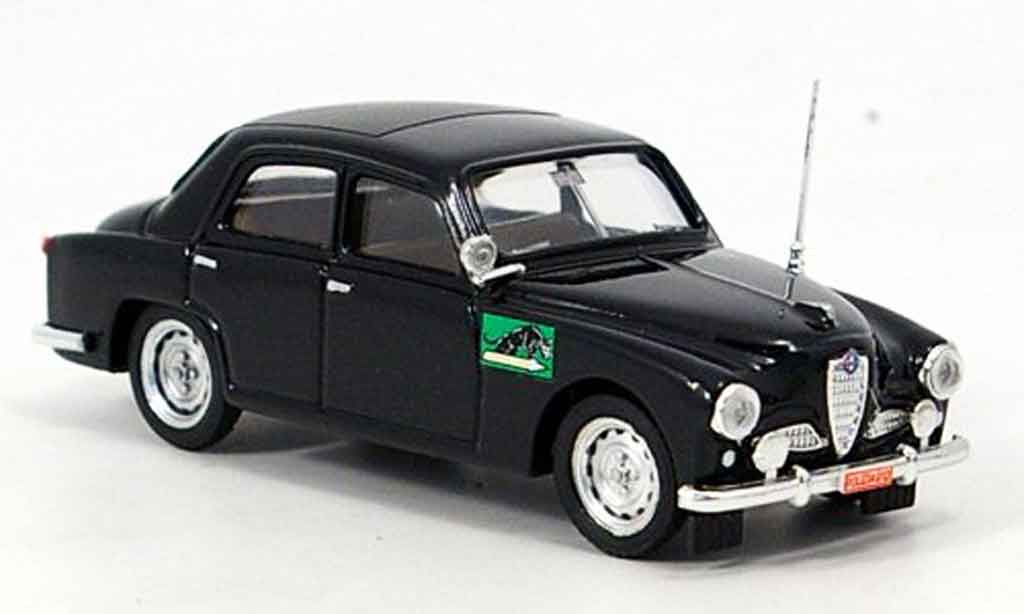 Alfa Romeo 1900 1/43 Brumm police italien 1954 diecast model cars