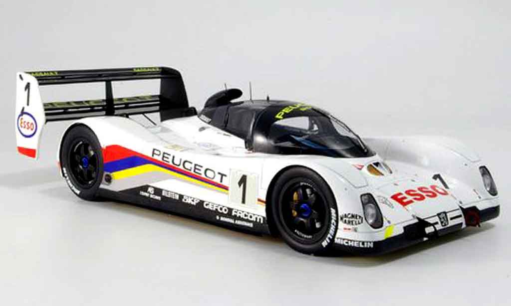 Peugeot 905 1992 1/18 Spark 1992 no.1 sieger le mans diecast model cars