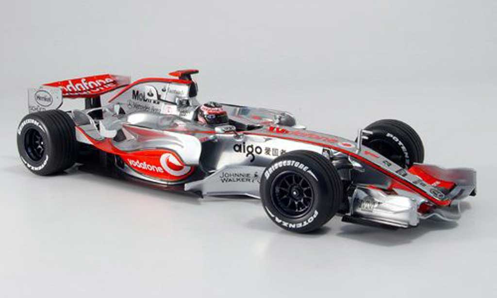 Mercedes F1 1/18 Minichamps mclaren vodafone mp 4 22 alonso 2007 diecast model cars