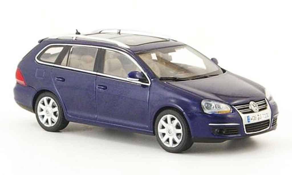 Volkswagen Golf V 1/43 Autoart V variant met blue 2007 diecast model cars