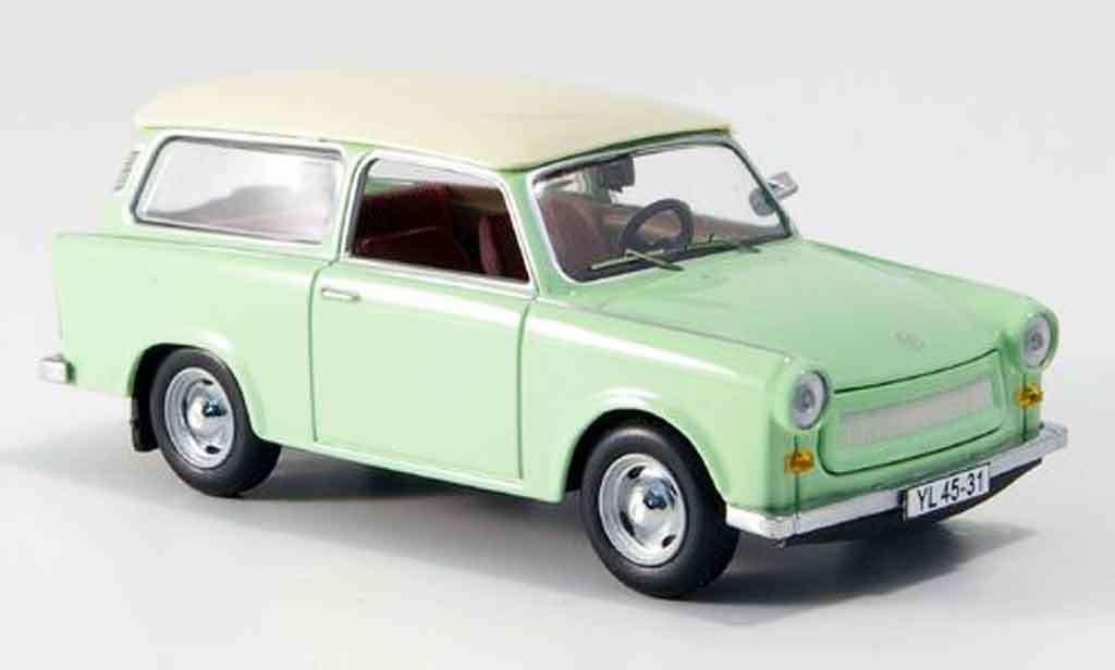 Trabant 601 1/43 IST Models Estate grun white 1965 diecast model cars