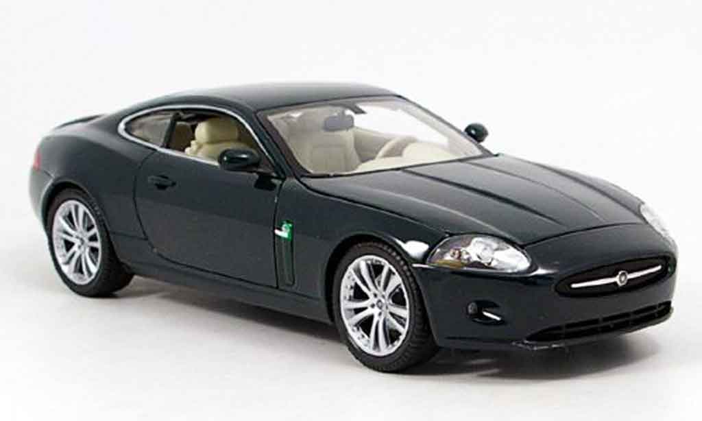 Jaguar XK coupe 1/18 Welly coupe grun diecast model cars