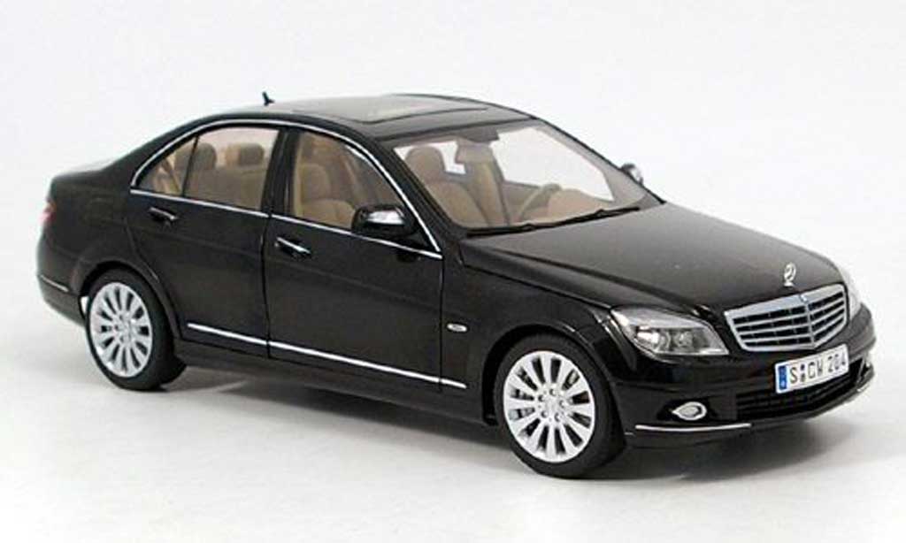 Mercedes Classe C 1/18 Autoart (W204) black Elegance diecast model cars