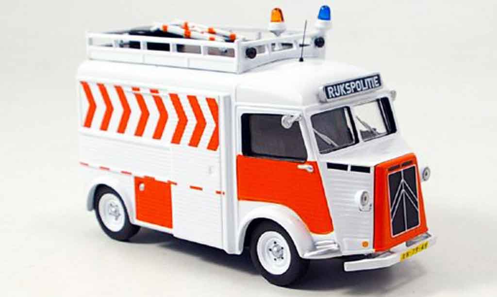 Citroen Type HY 1/43 IXO rukspolitie police holland 1972 diecast model cars