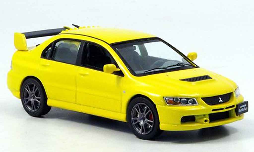 Mitsubishi Lancer Evolution IX 1/43 IXO Evolution IX yellow 2006 diecast model cars