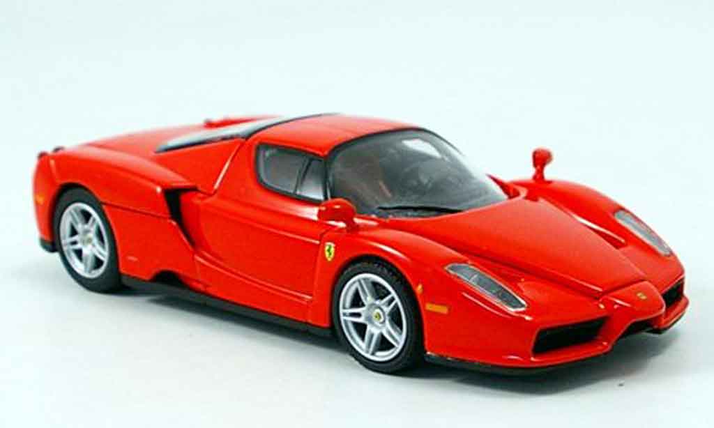 Ferrari Enzo 1/43 Kyosho red scuderia o red diecast model cars