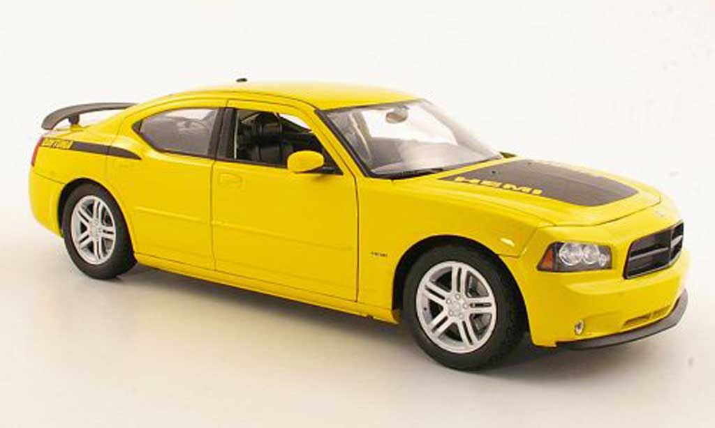 Dodge Charger Daytona 1/18 Welly Daytona R/T yellow diecast model cars