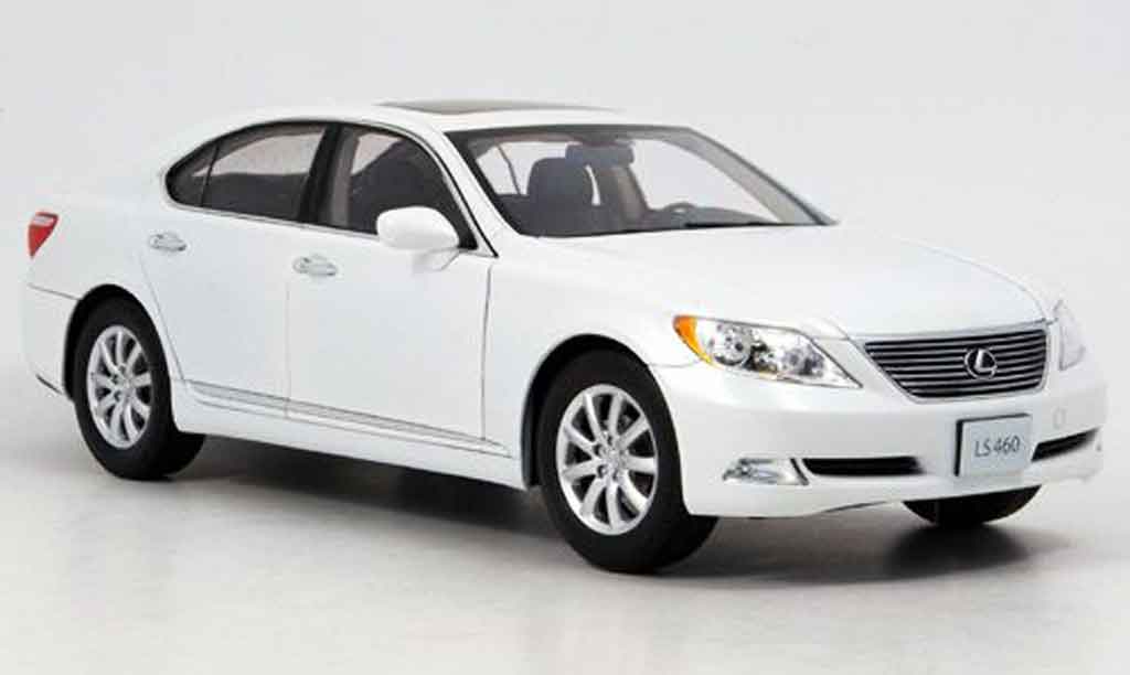 Lexus LS 460 1/18 Kyosho 460 white 2007 diecast model cars