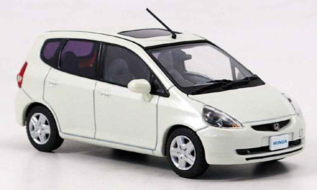 Honda Jazz 1/43 Ebbro Fit white diecast model cars