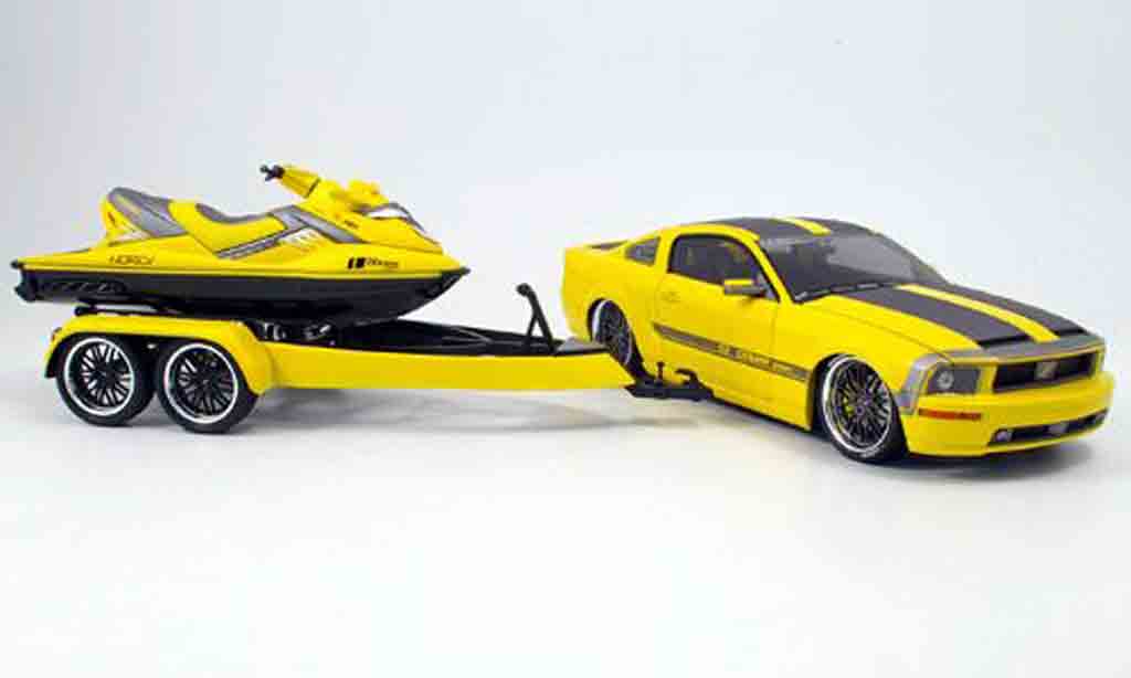 Ford Mustang 2007 1/18 Norev 2007 cesam or/grey + remorque avec jet-ski diecast model cars