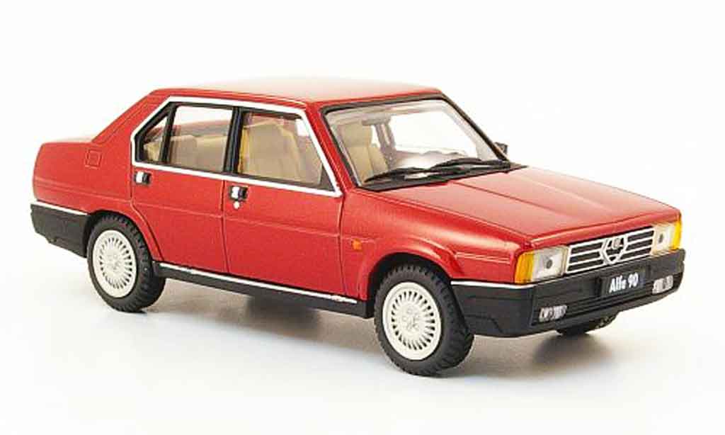 Alfa Romeo 90 1/43 Pego berline red 1984 diecast model cars