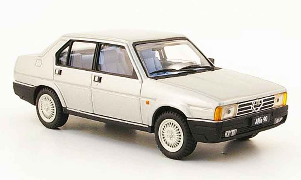 Alfa Romeo 90 1/43 Pego berline grey metallisee 1984 diecast model cars